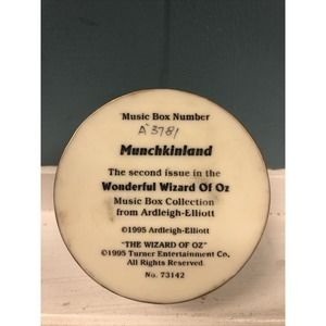 Wizard of Oz Munchkinland‎ Music Box By Ardleigh-Elliott 1995 (Missing Top)